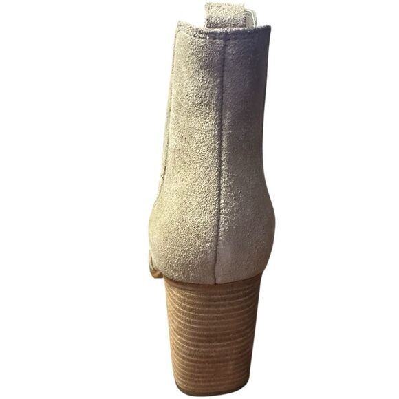 Marc Fisher Mayden SZ 10M Stretch Pointed toe Ankle Boots medium natural suede - Picture 5 of 10